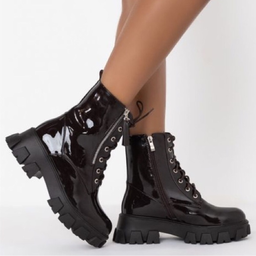 🎉Host Pick 🎊 Azalea Wang Dark Chocolate Patent Leather Lace Up Riding Boots